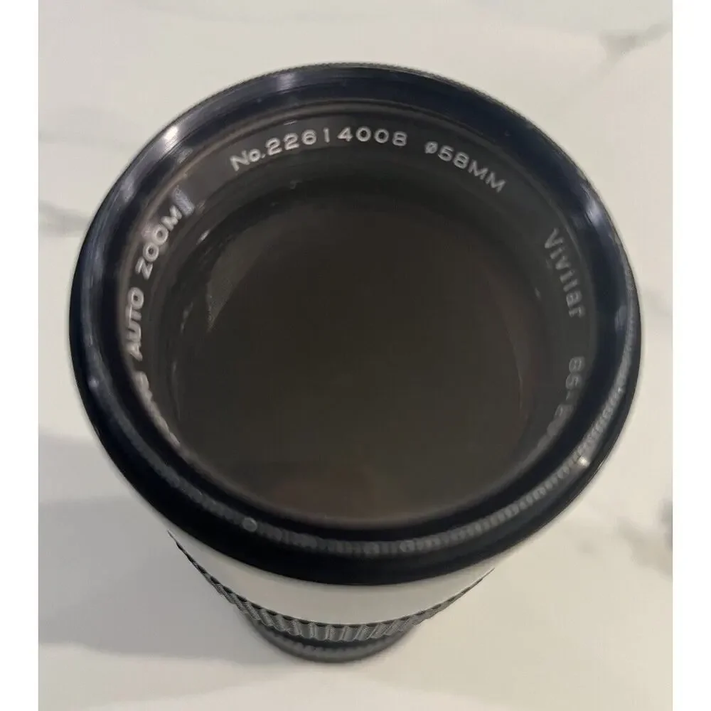 Vivitar 85-205mm 1:3.8 Close Focusing Auto Zoom Camera Lens no Cover With Bag